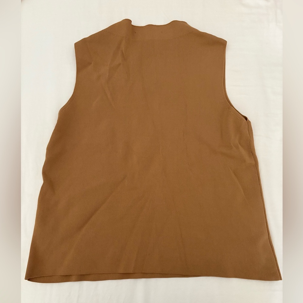 Elegant Sleeveless Brown Tank Top